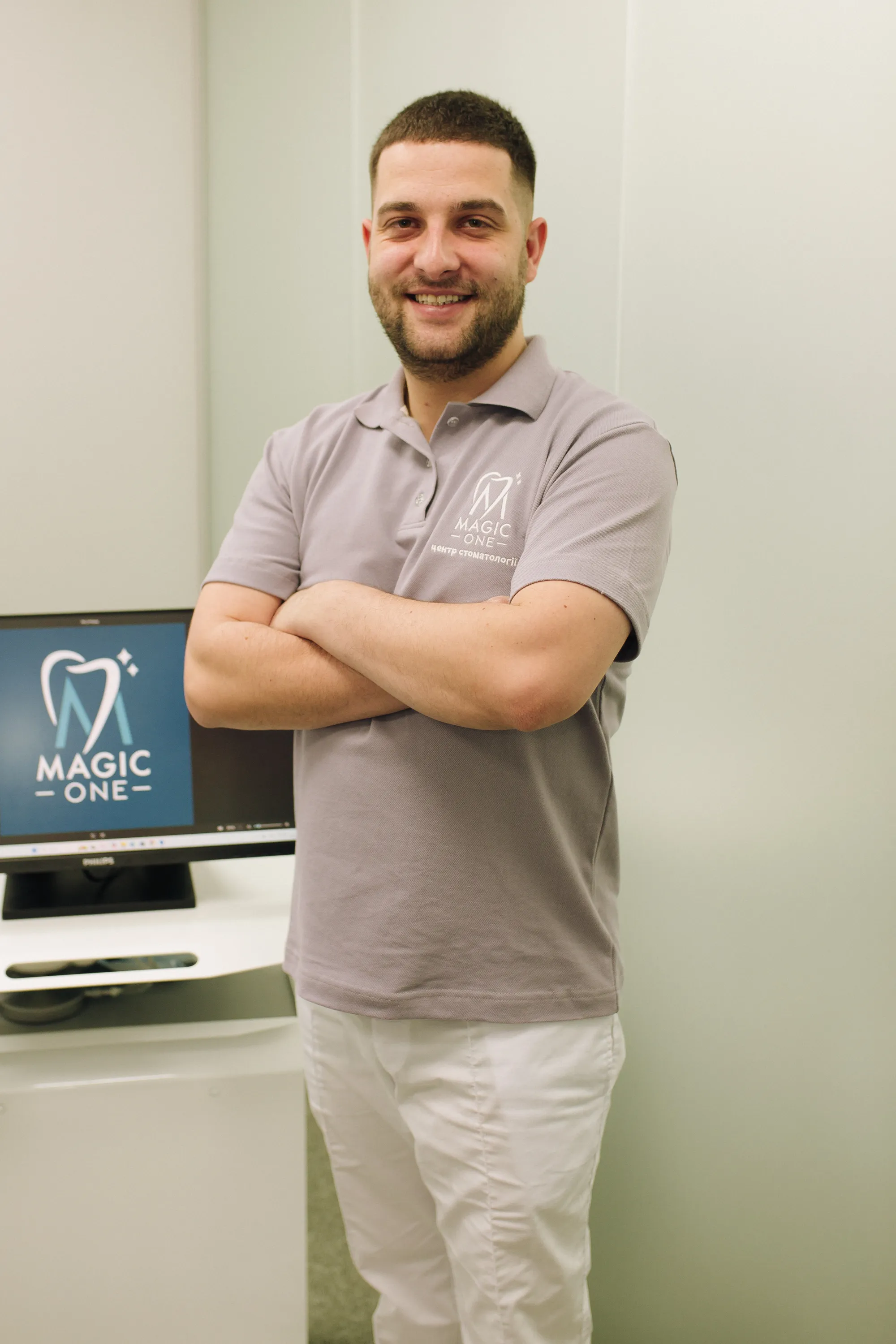 Матвієнко Максим‑Григорій Костянтинович, ортодонт Львів — Magic One